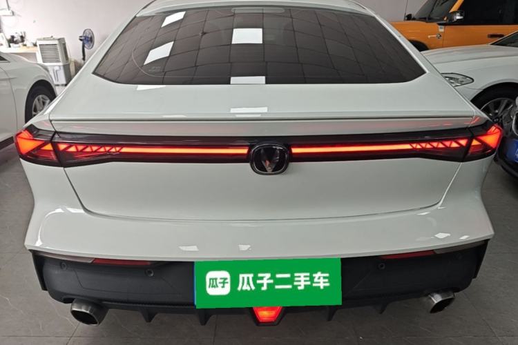 Used CHANGAN UNI-V 2022 1.5T Prestige Version Rear