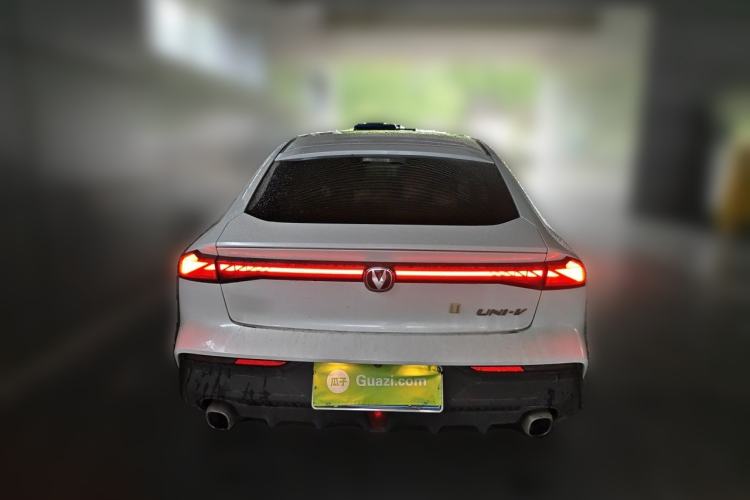 Used CHANGAN UNI-V 2022 1.5T Smart Navigation Version Rear