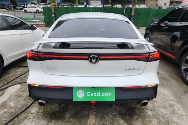 Used CHANGAN UNI-V 2022 1.5T Prestige Version Rear