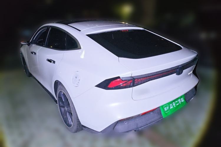 Used CHANGAN UNI-V 2022 1.5T Prestige Version Rear Left 45 Deg