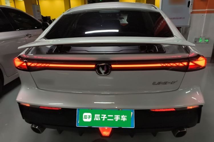 Used CHANGAN UNI-V 2022 1.5T Prestige Version Rear