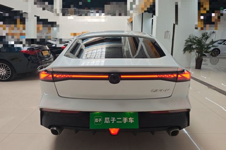 Used CHANGAN UNI-V 2022 1.5T Prestige Version Rear