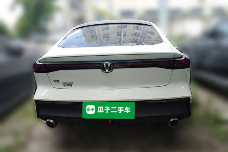 Used CHANGAN UNI-V 2022 1.5T Prestige Version Rear