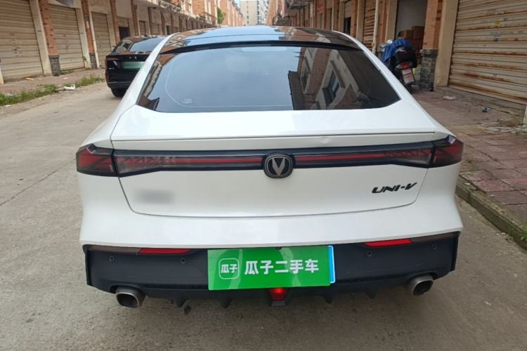 Used CHANGAN UNI-V 2022 1.5T Prestige Version Rear