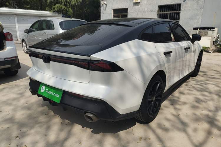 Used CHANGAN UNI-V 2022 1.5T Prestige Version Rear Right 45 Deg