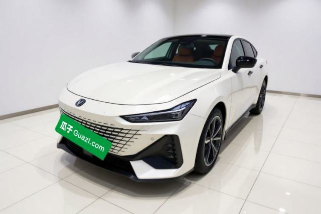 Used CHANGAN UNI-V 2022 1.5T Prestige Version