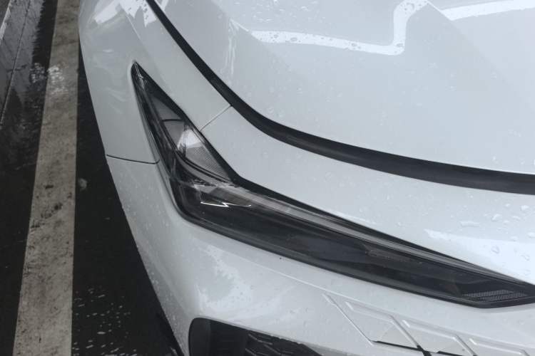 Used CHANGAN UNI-V 2022 1.5T Sport Edition Right Front Headlight