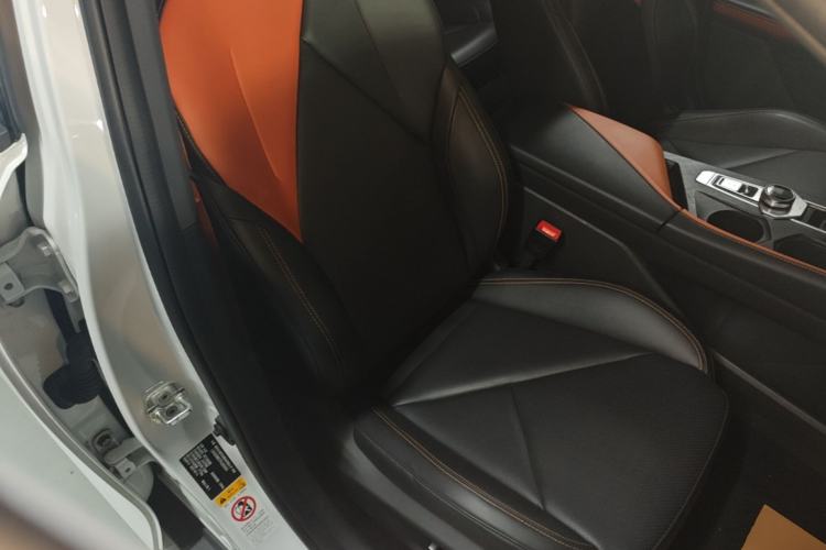 Used CHANGAN UNI-V 2022 1.5T Prestige Version Right Front Seat