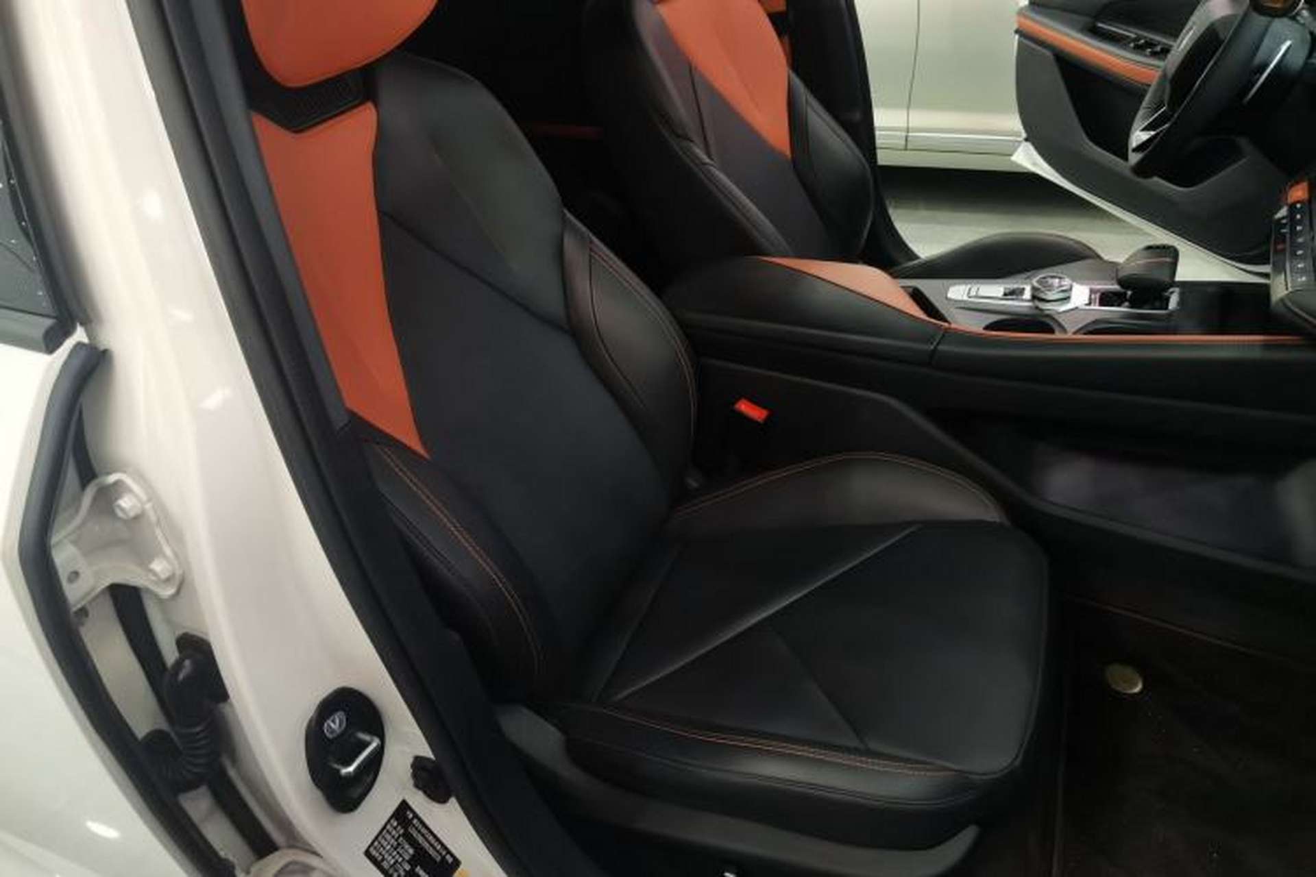 Used CHANGAN UNI-V 2022 1.5T Prestige Version Right Front Seat