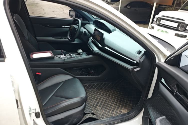 Used CHANGAN UNI-V 2022 1.5T Excellence Model Right Front Seat