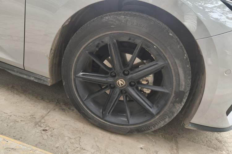 Used CHANGAN UNI-V 2022 1.5T Smart Navigation Version