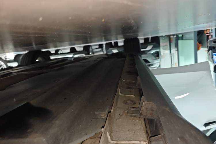 Used CHANGAN UNI-V 2022 1.5T Prestige Version Right Side Sill