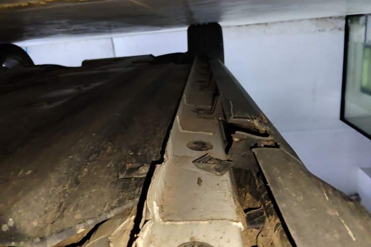 Used CHANGAN UNI-V 2022 1.5T Prestige Version Right Side Sill