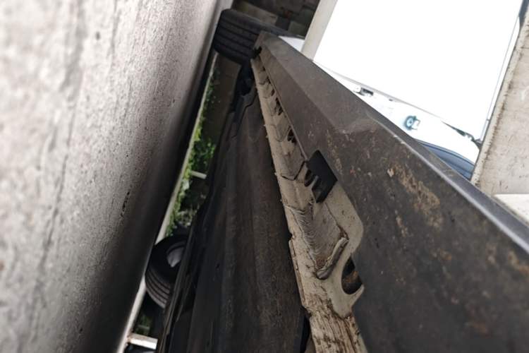 Used CHANGAN UNI-V 2022 1.5T Excellence Model Right Side Sill