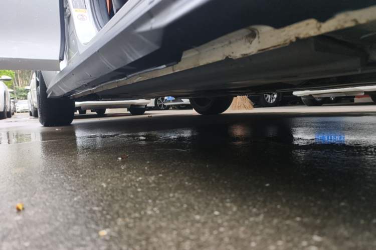 Used CHANGAN UNI-V 2022 1.5T Prestige Version Right Side Sill