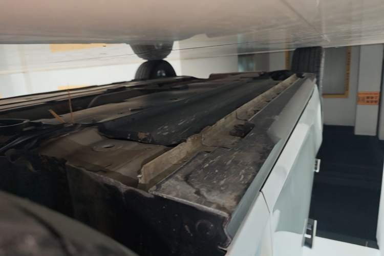 Used CHANGAN UNI-V 2022 1.5T Prestige Version Right Side Sill