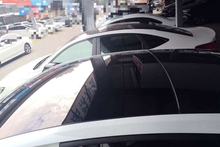 Used CHANGAN UNI-V 2022 1.5T Prestige Version Roof
