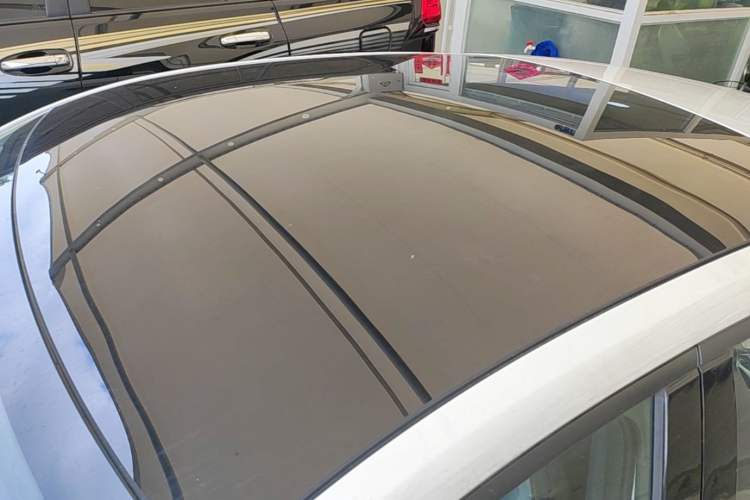 Used CHANGAN UNI-V 2022 1.5T Prestige Version Roof