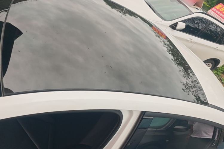 Used CHANGAN UNI-V 2022 1.5T Prestige Version Roof