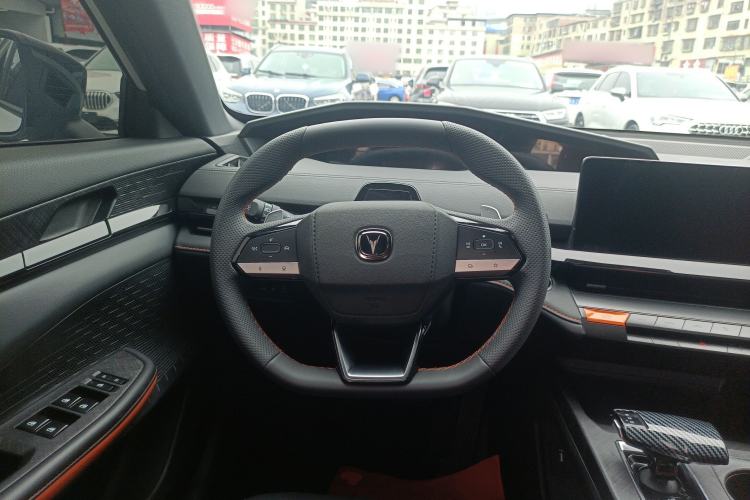Used CHANGAN UNI-V 2022 1.5T Prestige Version Steering Wheel