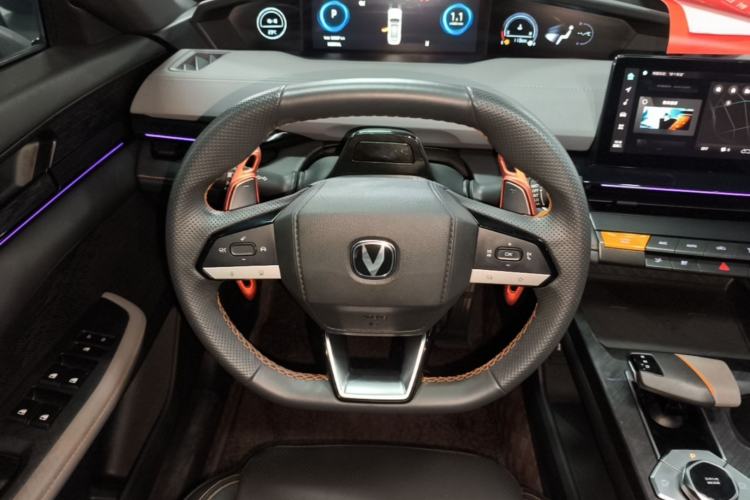 Used CHANGAN UNI-V 2022 1.5T Prestige Version Steering Wheel