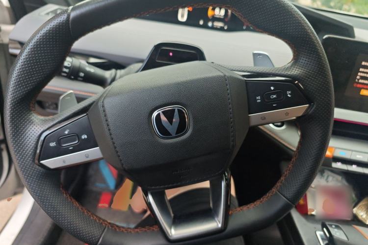 Used CHANGAN UNI-V 2022 1.5T Prestige Version Steering Wheel
