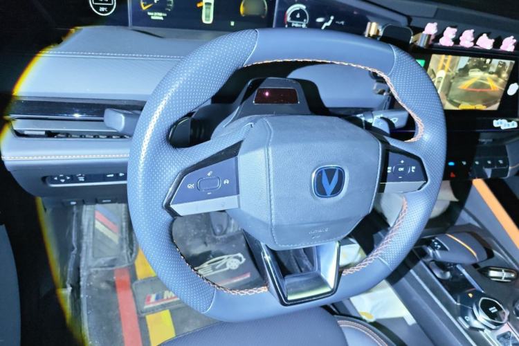 Used CHANGAN UNI-V 2022 1.5T Prestige Version Steering Wheel