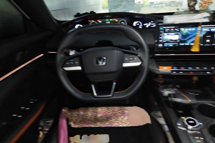 Used CHANGAN UNI-V 2022 1.5T Smart Navigation Version Steering Wheel