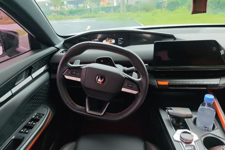 Used CHANGAN UNI-V 2022 1.5T Smart Navigation Version Steering Wheel