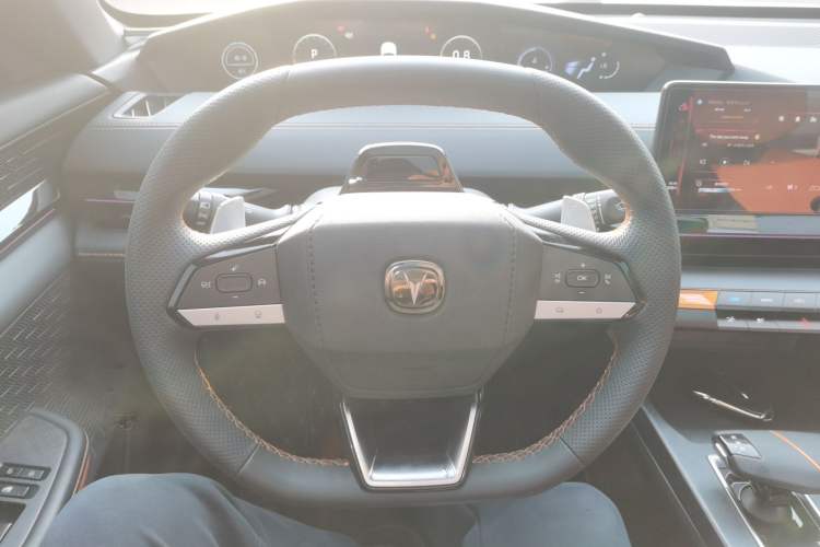 Used CHANGAN UNI-V 2022 1.5T Prestige Version Steering Wheel