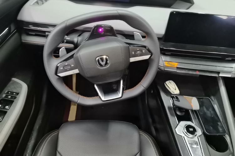 Used CHANGAN UNI-V 2022 1.5T Prestige Version Steering Wheel