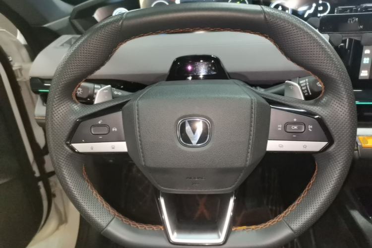 Used CHANGAN UNI-V 2022 1.5T Prestige Version Steering Wheel