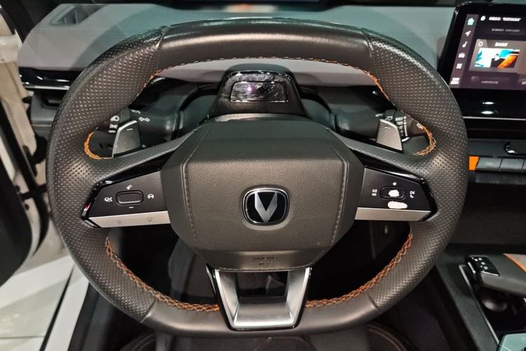 Used CHANGAN UNI-V 2022 1.5T Prestige Version Steering Wheel