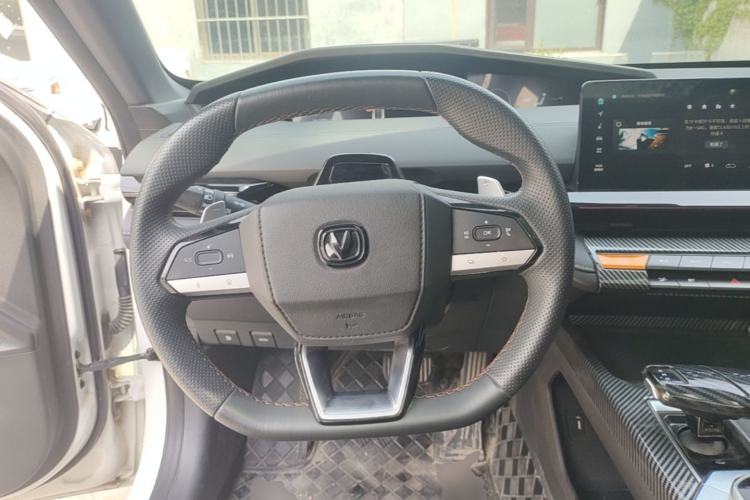 Used CHANGAN UNI-V 2022 1.5T Prestige Version Steering Wheel