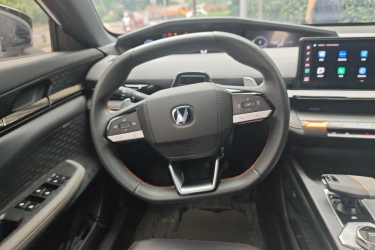 Used CHANGAN UNI-V 2022 1.5T Prestige Version Steering Wheel
