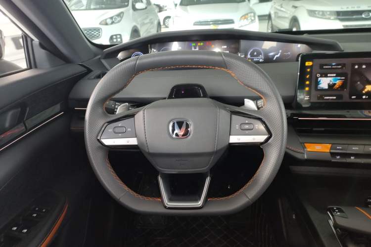 Used CHANGAN UNI-V 2022 1.5T Prestige Version Steering Wheel