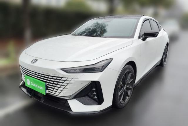 Used CHANGAN UNI-V 2022 1.5T Prestige Version