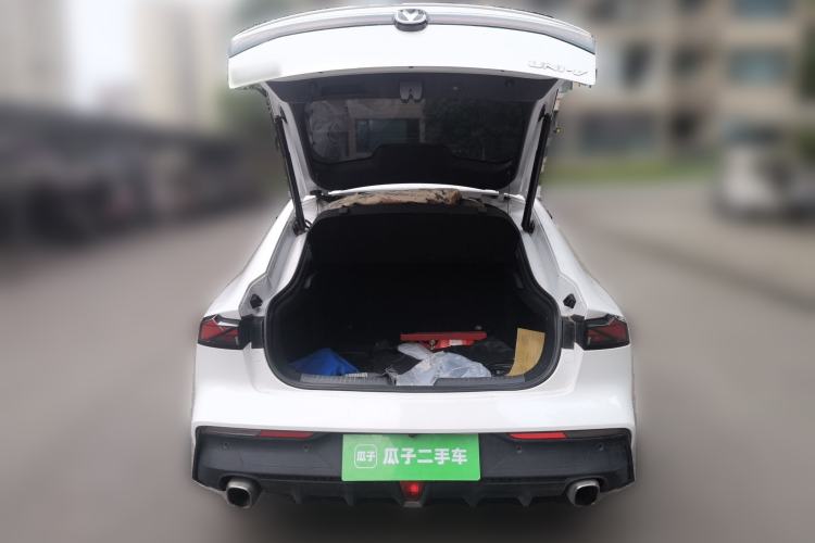 Used CHANGAN UNI-V 2022 1.5T Prestige Version Trunk