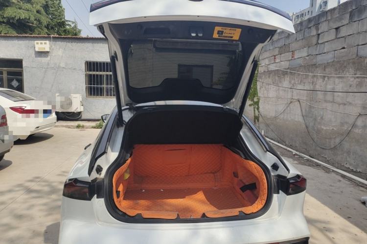 Used CHANGAN UNI-V 2022 1.5T Prestige Version Trunk