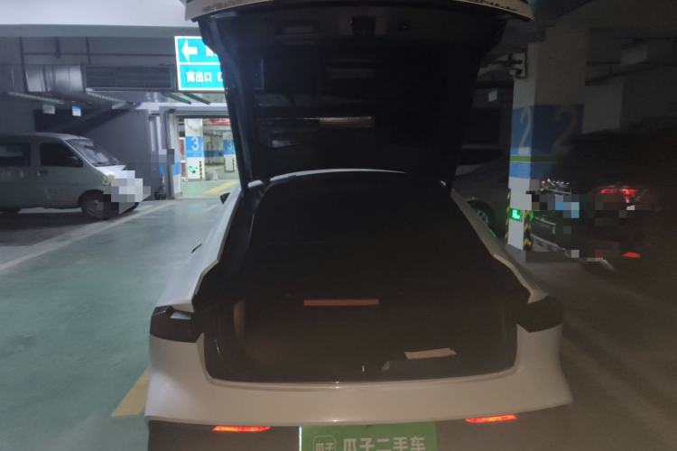 Used CHANGAN UNI-V 2022 1.5T Prestige Version Trunk