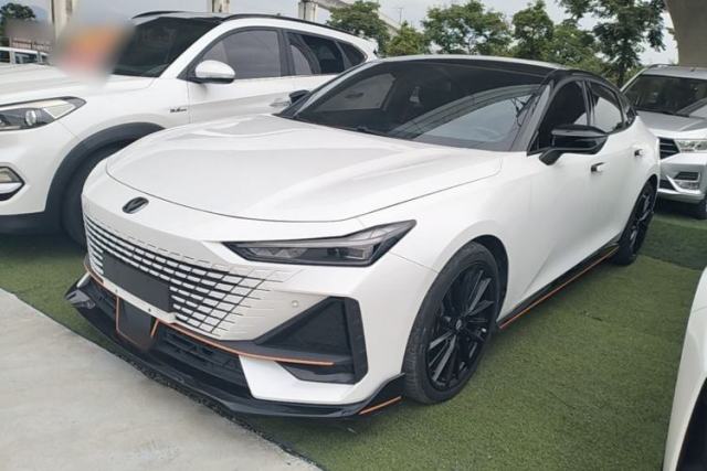 Used CHANGAN UNI-V 2022 1.5T Sport Edition