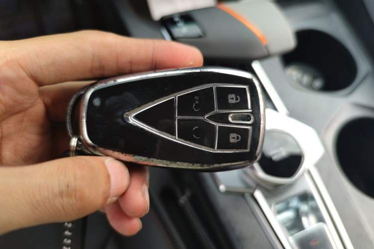 Used CHANGAN UNI-V 2022 1.5T Prestige Version Vehicle Key