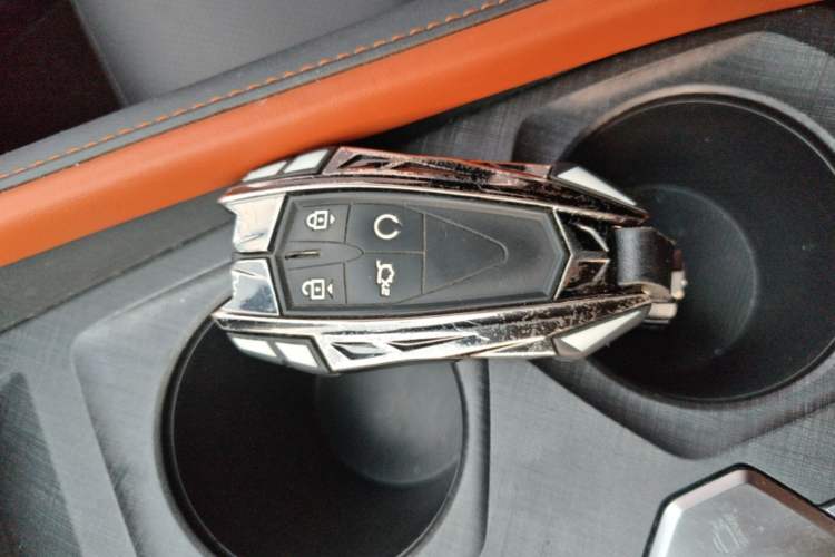 Used CHANGAN UNI-V 2022 1.5T Prestige Version Vehicle Key