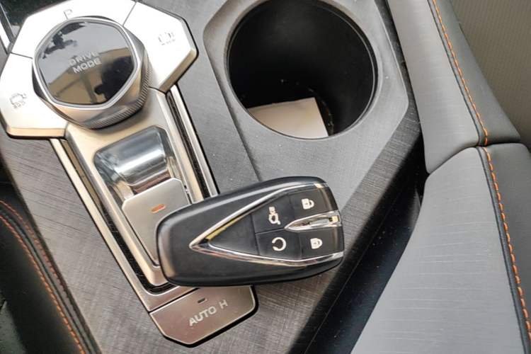 Used CHANGAN UNI-V 2022 1.5T Prestige Version Vehicle Key
