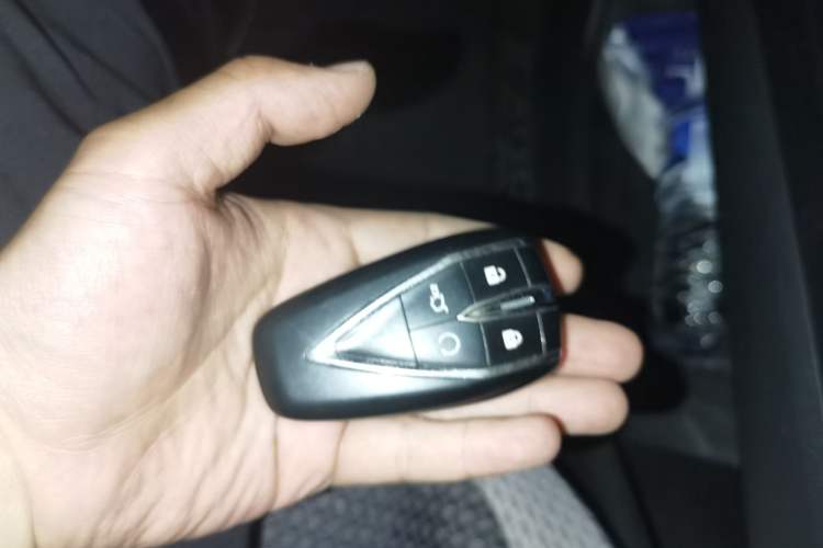 Used CHANGAN UNI-V 2022 1.5T Prestige Version Vehicle Key
