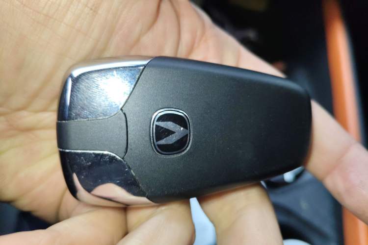 Used CHANGAN UNI-V 2022 1.5T Prestige Version Vehicle Key