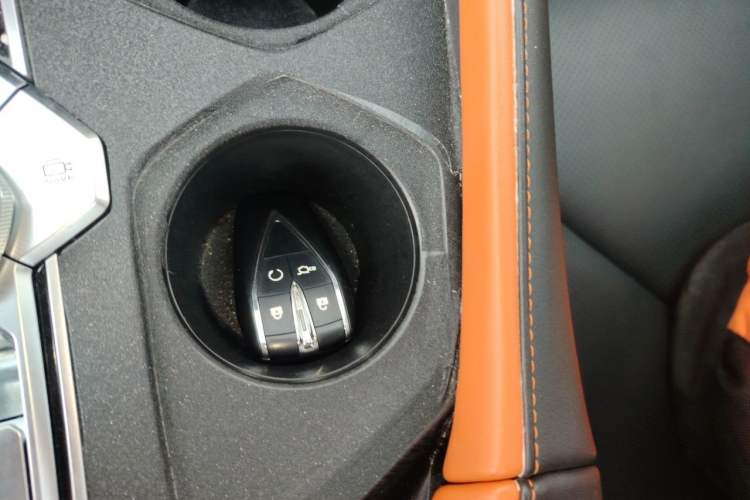 Used CHANGAN UNI-V 2022 1.5T Prestige Version Vehicle Key