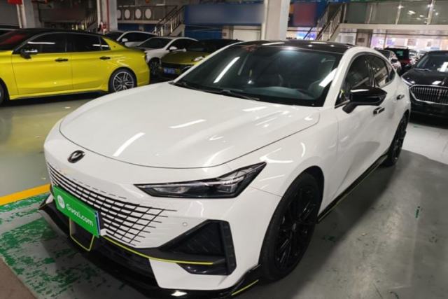 Used CHANGAN UNI-V 2022 1.5T Sport Edition