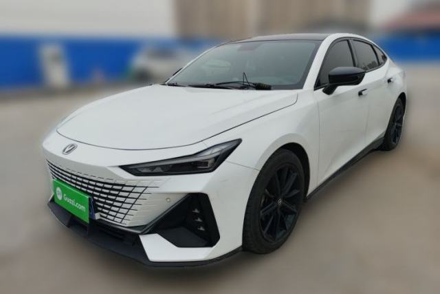 Used CHANGAN UNI-V 2022 1.5T Prestige Version