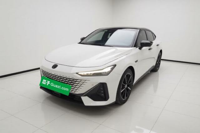 Used CHANGAN UNI-V 2022 1.5T Prestige Version